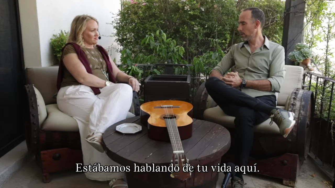 Michelle y Fernando en la terraza de Condo Colores · 53:25